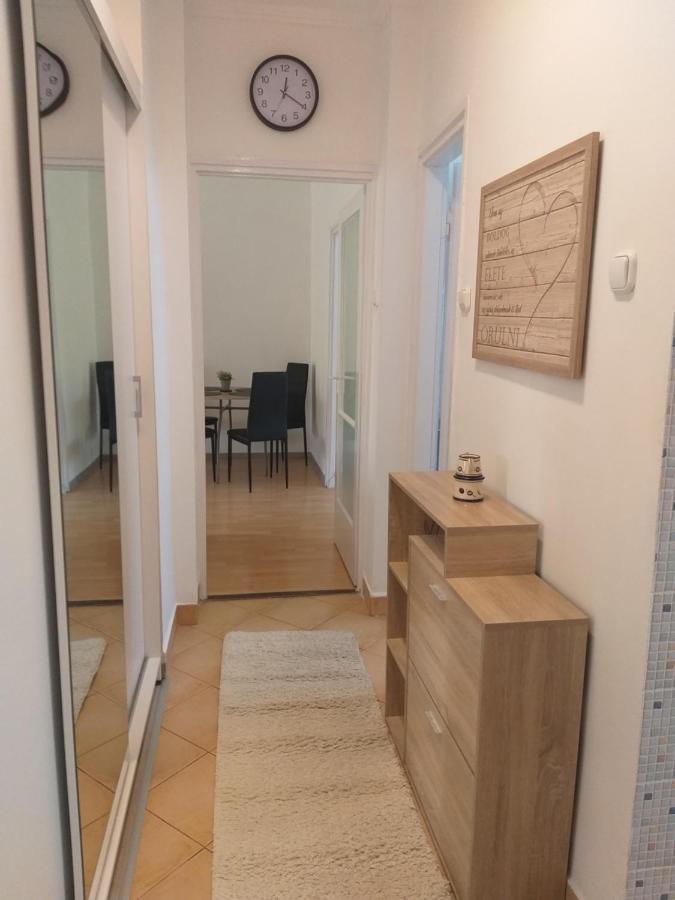 Simon Apartman Tiszafured Exterior photo